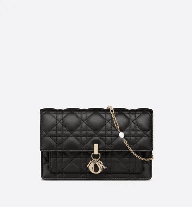 【DIOR】【人気】DIOR ディオール★LADY DIOR ラムスキン チェーンバッグ